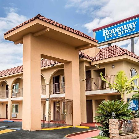 Rodeway Inn & Suites Bellflower Extérieur photo